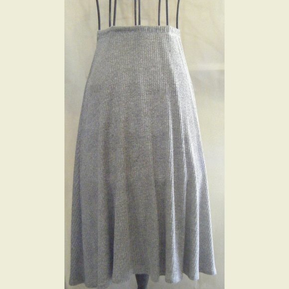 Heathered Gray Ribbed Knit A Line Skirt Size Small - Picture 1 of 6